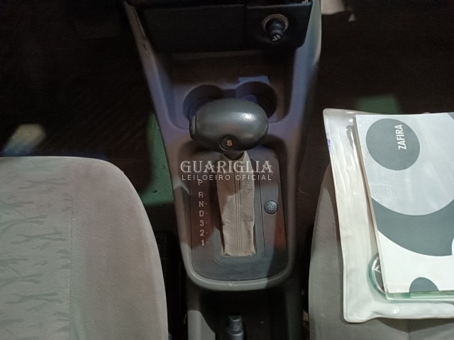 CHEVROLET/ZAFIRA CD - D*****4 - 2003 - 2004 - GASOLINA